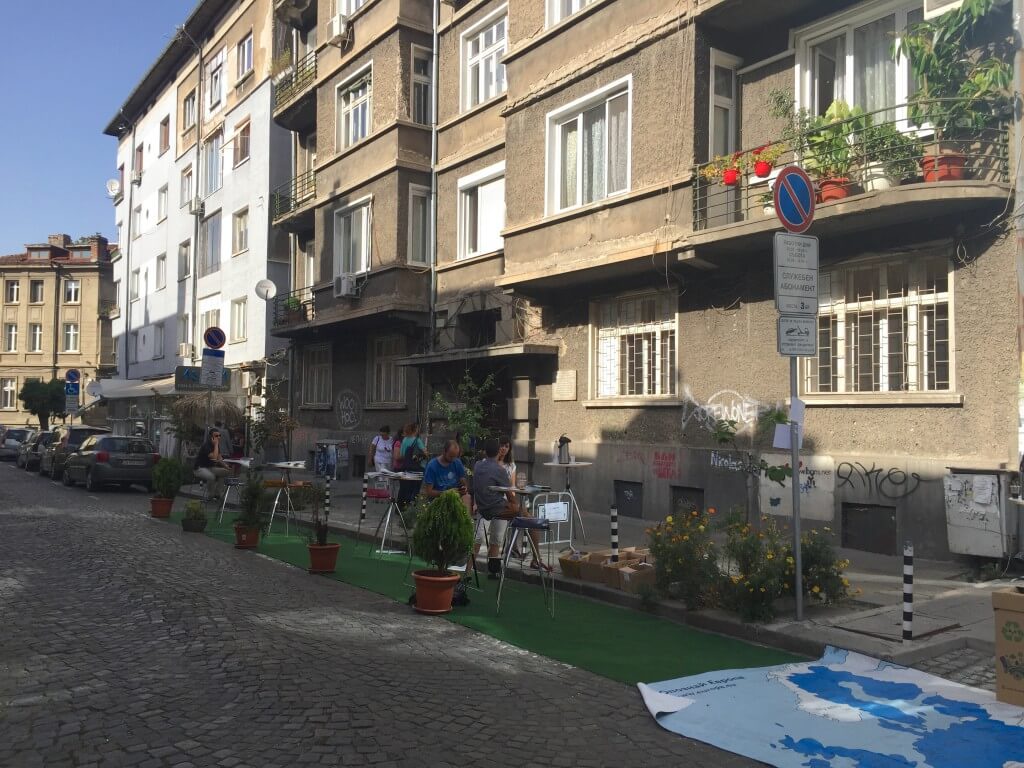 Ein Wochenende Sofia: Café in der Altstadt